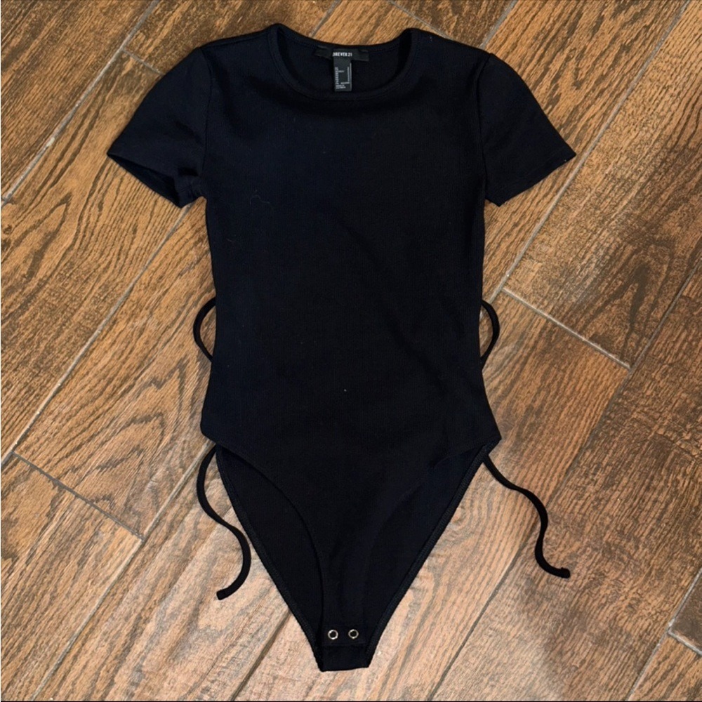 Forever 21 Womens Black Ribbed Open Back Lace Up Bodysuit Small NWT